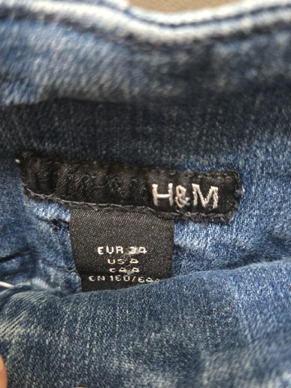 H&M Button-Front High-Rise Denim Shorts - Blue - Picture 2 of 7